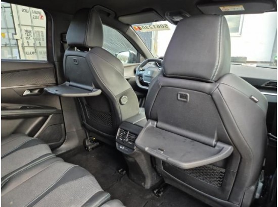 2024 Peugeot 5008 Allure