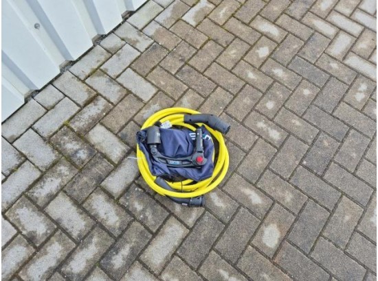 2023 Audi Q4 e-tron 40 e-tron basis