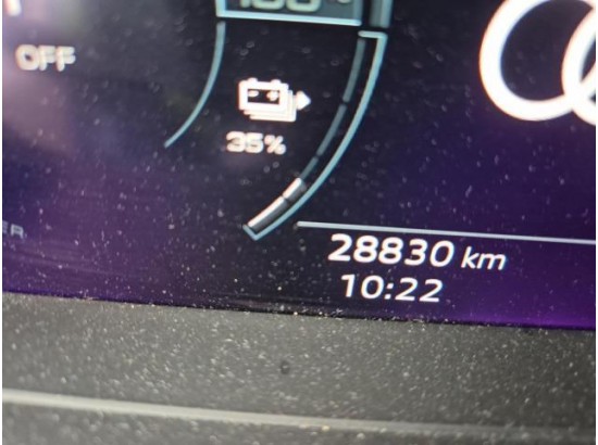 2023 Audi Q4 e-tron 40 e-tron basis