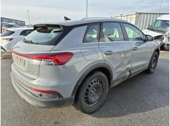 2023 Audi Q4 e-tron 40 e-tron basis