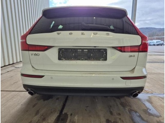 2022 Volvo V60 Kombi Core