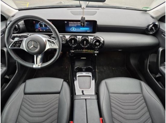 2023 Mercedes-Benz A -Klasse A 200 d