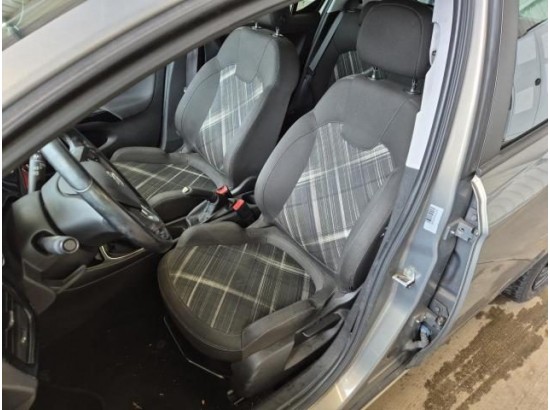 2015 Opel Corsa E Color Edition