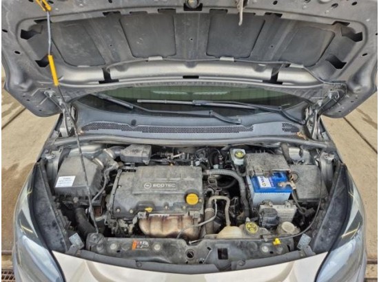 2015 Opel Corsa E Color Edition