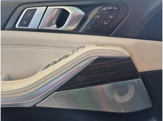 2022 BMW X7 xDrive 40 d