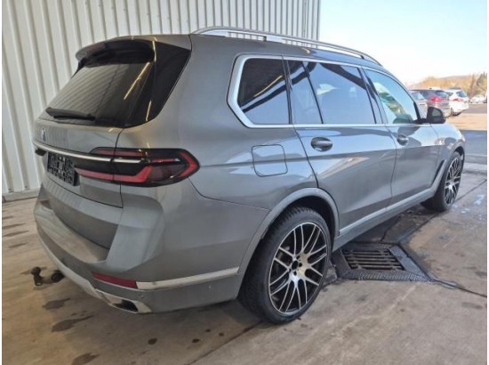 2022 BMW X7 xDrive 40 d