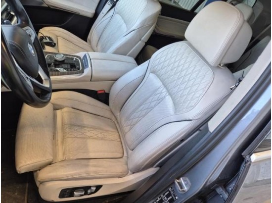2022 BMW X7 xDrive 40 d