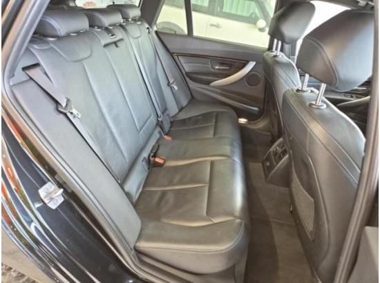 2017 BMW 3er Touring 320 d xDrive M Sport