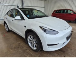 2024 Tesla Model Y 2024 Tesla Model Y