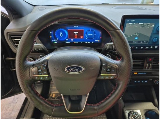 2022 Ford Focus Turnier ST-Line X