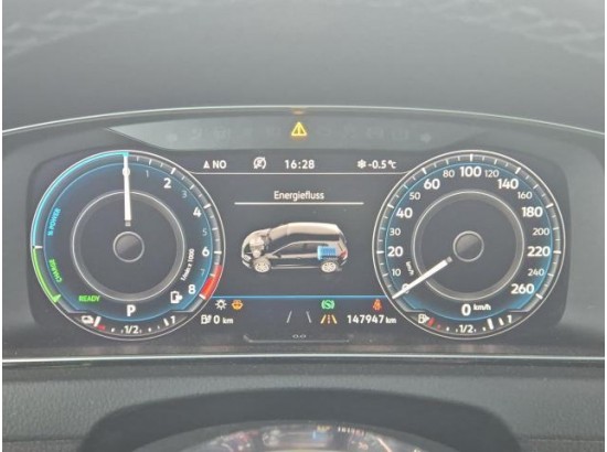 2017 Volkswagen Golf VII Lim. GTE Start-Stopp