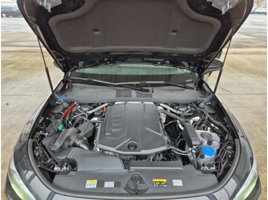 2025 Audi A5 Avant TFSI e-hybrid quattro 220 kW