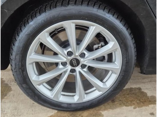 2025 Audi A5 Avant TFSI e-hybrid quattro 220 kW