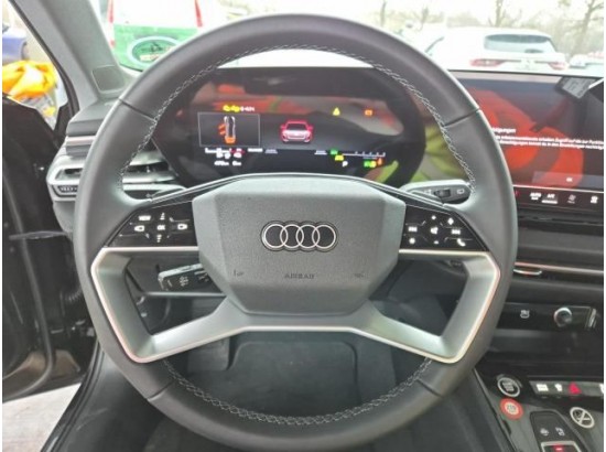 2025 Audi A5 Avant TFSI e-hybrid quattro 220 kW