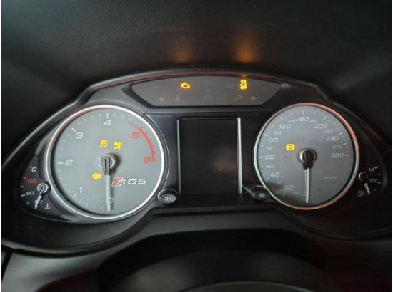 2016 Audi SQ5 3.0 TDI competition quattro