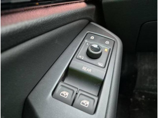 2025 Volkswagen ID.7 Tourer Pro 210 kW