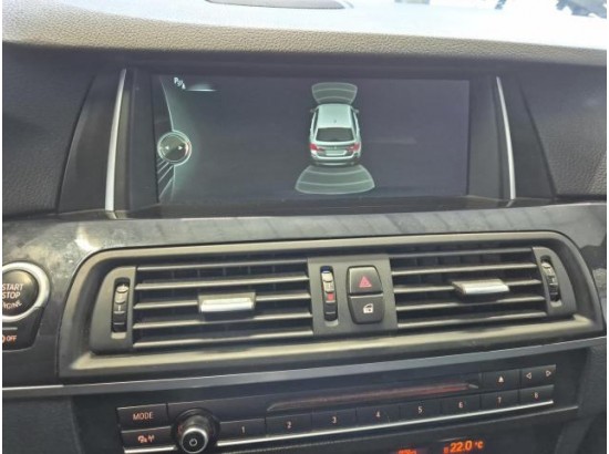 2015 BMW 5er Touring 520d