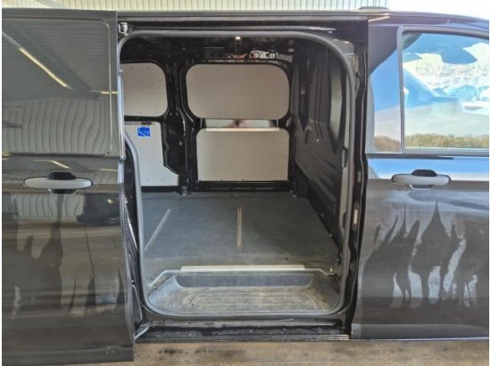 2025 Volkswagen Transporter