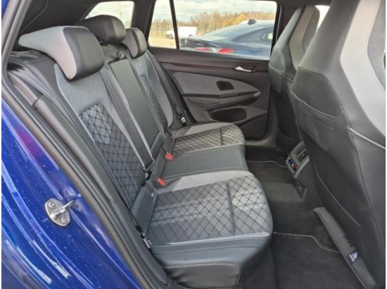 2023 Volkswagen Golf VIII Variant R-Line eTSI