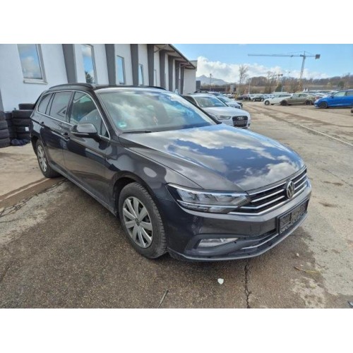 2022 Volkswagen Passat Variant Business