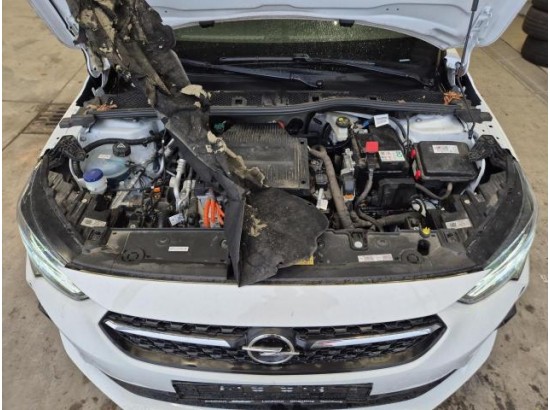 2023 Opel Corsa F e GS Line