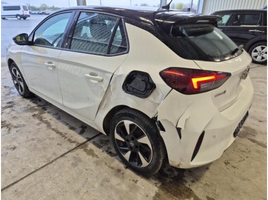 2023 Opel Corsa F e GS Line