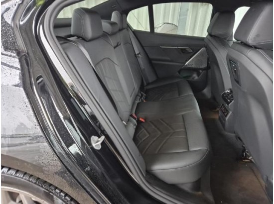 2025 BMW 5 Limousine 520 i M Sport