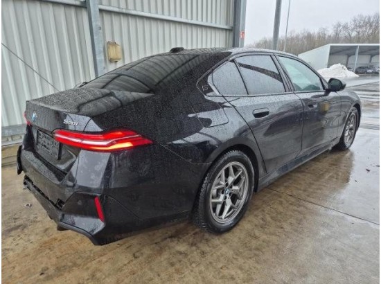 2025 BMW 5 Limousine 520 i M Sport