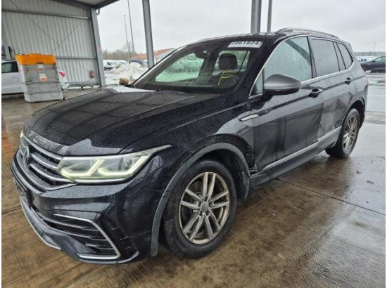 2023 Volkswagen Tiguan Allspace R-Line 4Motion