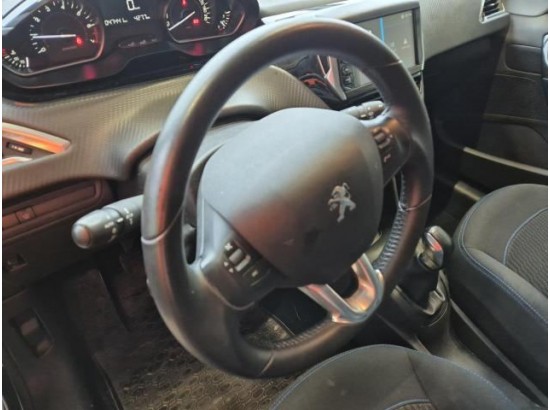 2019 Peugeot 208 Signature