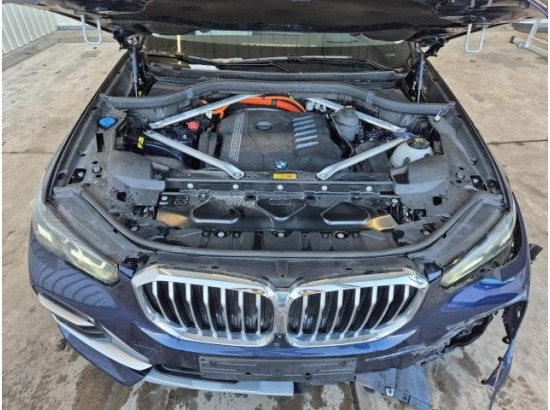 2022 BMW X5 xDrive 45e xLine
