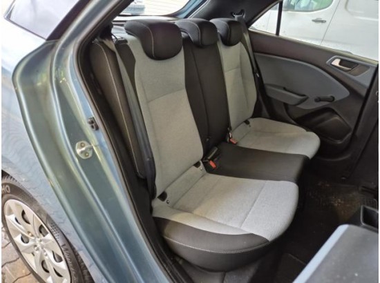 2015 Hyundai i20 blue Classic