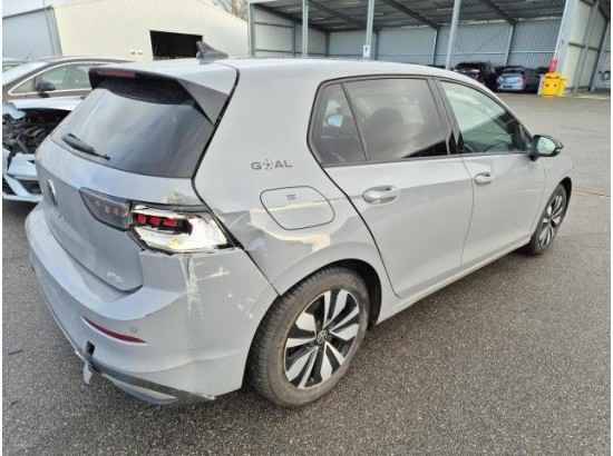 2025 Volkswagen Golf VIII Lim. 1.5 eTSI 110 kW Goal