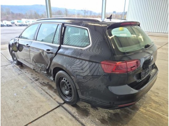 2023 Volkswagen Passat Variant Business