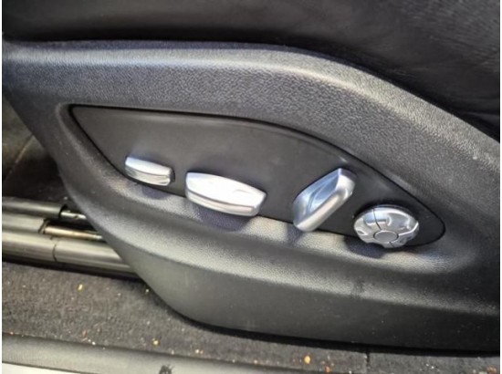 2020 Porsche Cayenne Basis