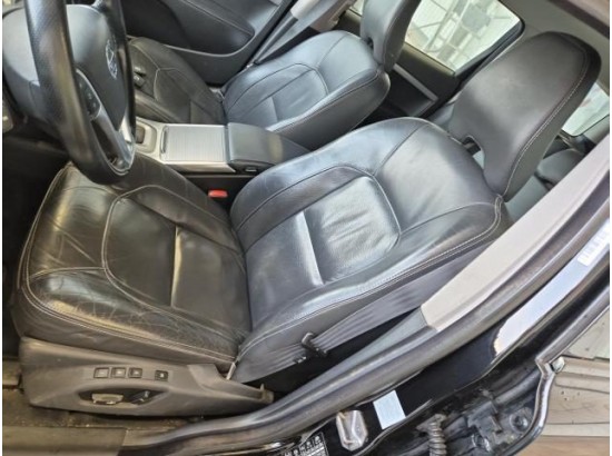 2015 Volvo V70 Kombi Black Edition