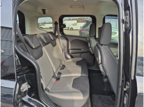 2017 Ford Tourneo Courier Trend