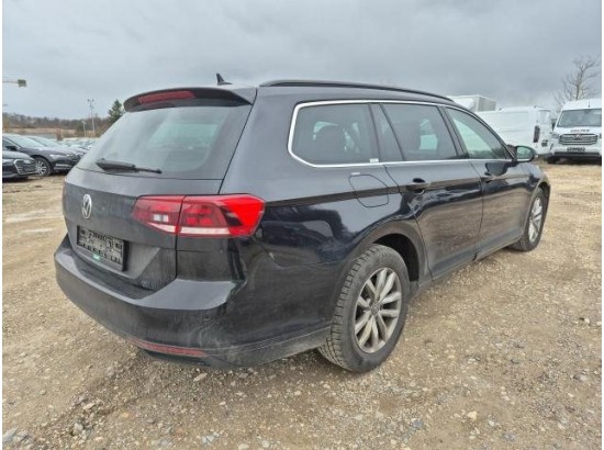 2024 Volkswagen Passat Variant Business