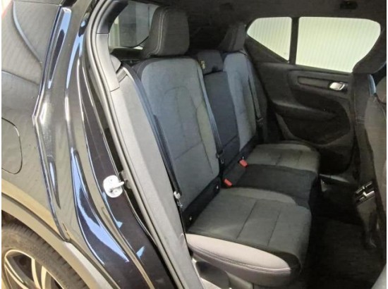 2025 Volvo XC40 Plus Black Edition 2WD