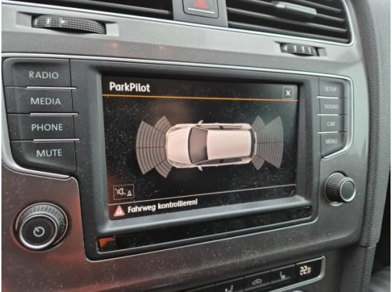 2015 Volkswagen Golf VII Lim. Lounge BMT