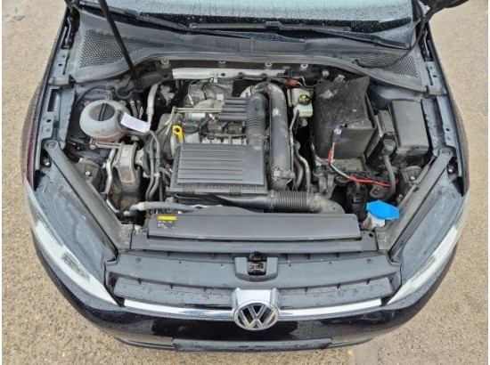 2015 Volkswagen Golf VII Lim. Lounge BMT