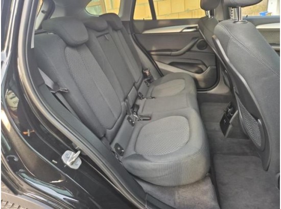 2021 BMW X1 sDrive 20 i Advantage