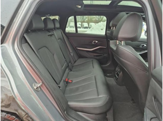 2025 BMW 3 Touring 320 d xDrive M Sport