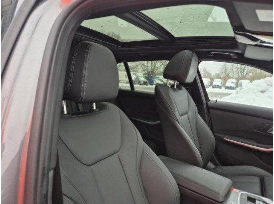 2025 BMW 3 Touring 320 d xDrive M Sport