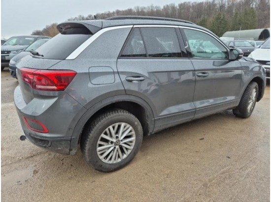 2025 Volkswagen T-Roc Life