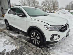 2025 Volkswagen T-Roc Goal