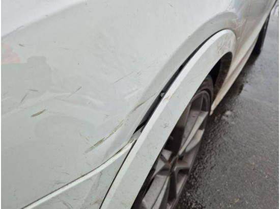 2016 Audi RS Q3 2.5 TFSI quattro performance