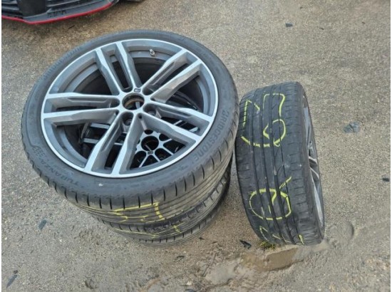 2018 BMW 3er Touring 340i M Sport Shadow