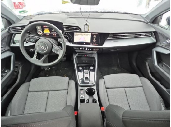 2025 Audi A3 Sportback 40 TFSI e advanced