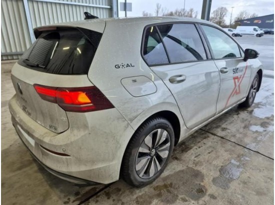 2025 Volkswagen Golf VIII Lim. 1.5 eTSI 110 kW Goal